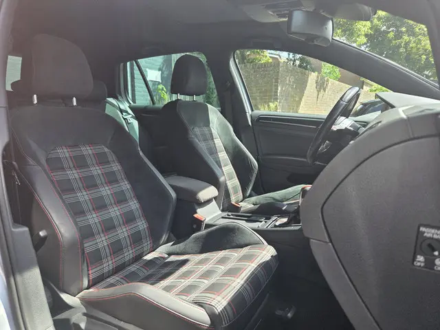 Volkswagen Golf 2.0 TSI GTI 2015 Benzine 15