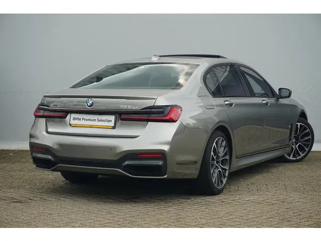 BMW 7 Serie 2