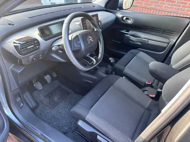 Citroën C4 Cactus 1.2 PureTech Business 2015 Benzine 18