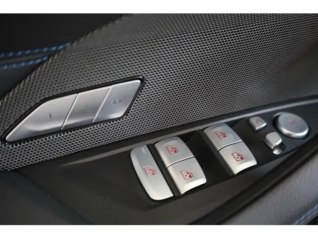 BMW i4 M50 2024 Elektrisch 25