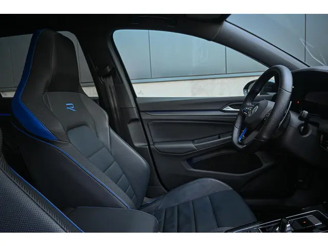 Volkswagen Golf 2.0 TSI R 4Motion 2022 Benzine 9