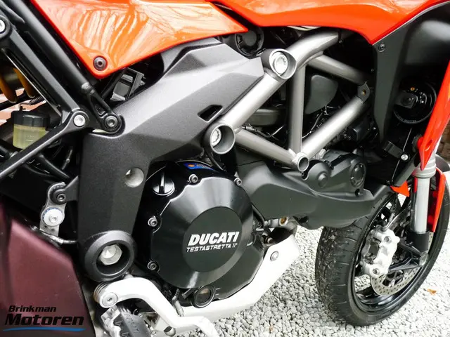 Ducati Multistrada 1200 S Touring 2013 Benzine 32