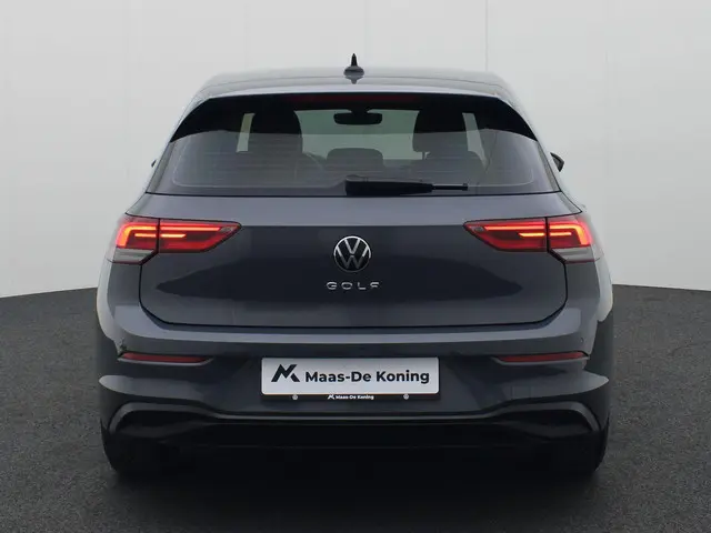 Volkswagen Golf 1.5TSI/130PK Life Business 2024 Benzine 30
