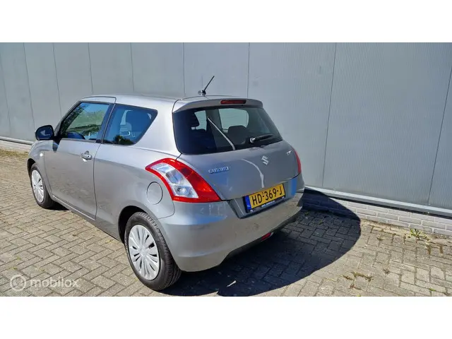 Suzuki Swift 1.2 Comfort EASSS 2015 Benzine 8