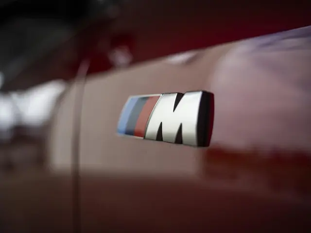 BMW iX2 eDrive20 2024 Elektrisch 50