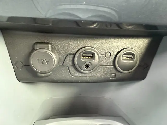 Peugeot 208 1.6 VTi Allure 2013 Benzine 21