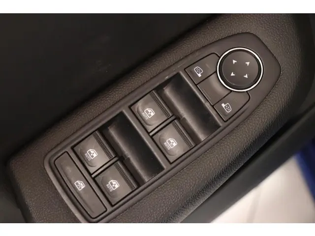 Renault Clio 1.0 TCe 90 GPF evolution 2024 Benzine 17