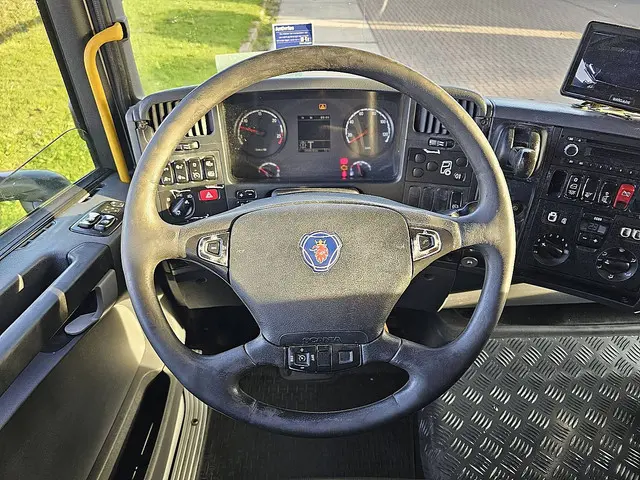 Scania P P340 2015 CNG 11