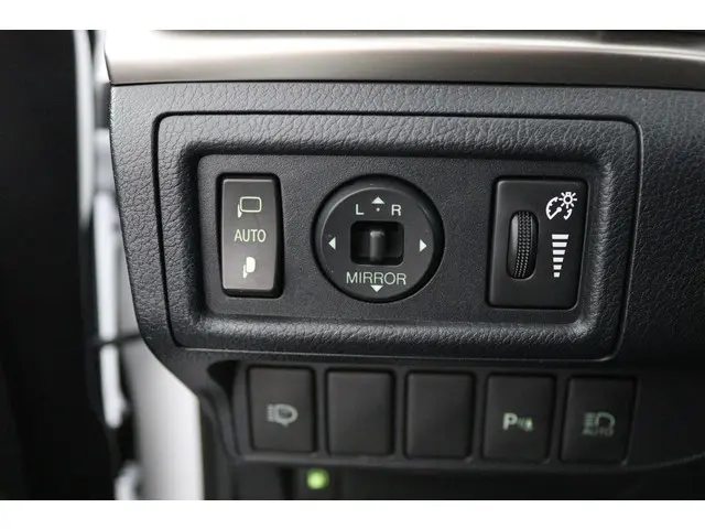 Lexus CT 200h F Sport Line 2017 Hybride Benzine 29