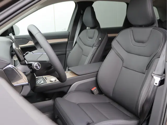Volvo EX90 Twin Motor Ultra 7P 111kWh 2025 Elektrisch 4