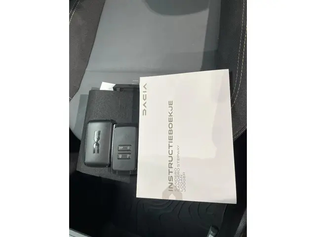 Dacia Sandero Stepway 1.0 TCe 90 Extreme 2024 Benzine 13