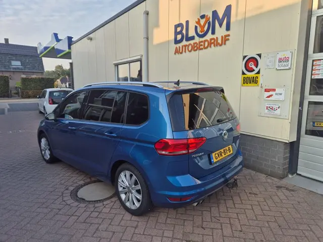 Volkswagen Touran 1.4 TSI Highline 7p 2017 Benzine 5