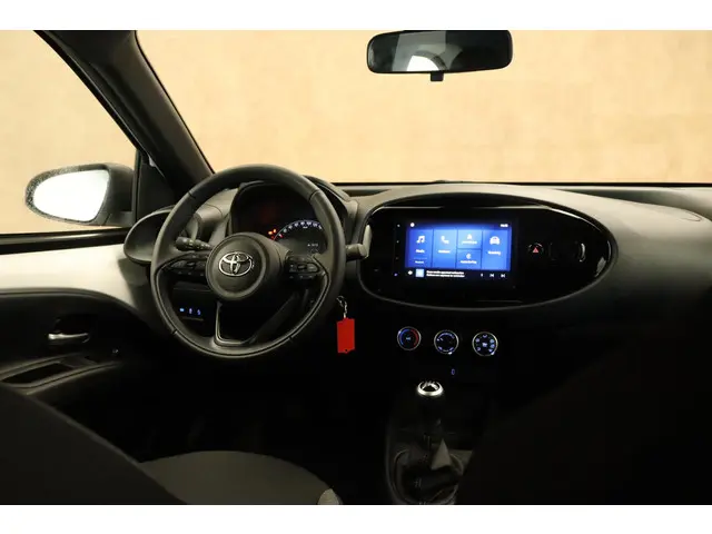 Toyota Aygo X 1.0 VVT-i MT Play 2024 Benzine 19