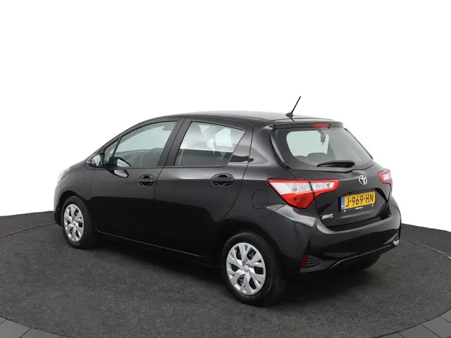 Toyota Yaris 1.5 VVT-i Active 2020 Benzine 12
