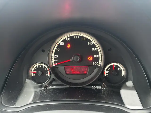 Volkswagen up! 1.0 move up! BlueMotion | Airco | 2013 Benzine 5