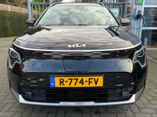 Kia Niro EV DynamicLine 64.8 kWh SOH 100% 2022 Elektrisch 5