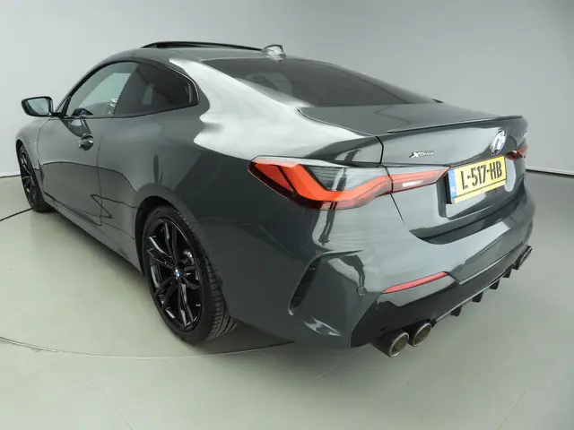 BMW 4 Serie Coupe M440i xDrive 2021 Benzine 35
