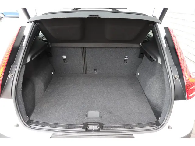 Volvo XC40 2.0 T4 2019 Benzine 9