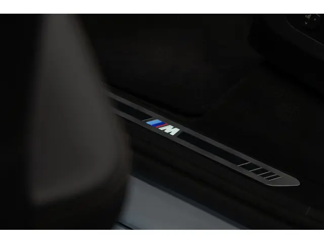 BMW X5 xDrive50e 2024 Hybride Benzine 15