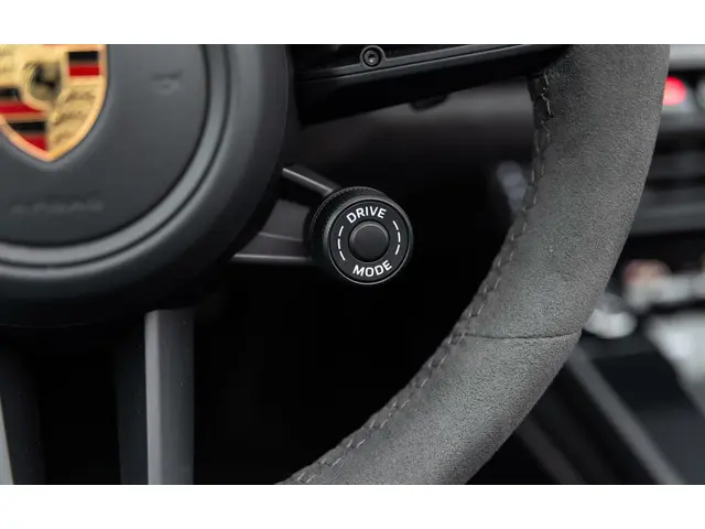 Porsche 911 3.0 Carrera GTS 2022 Benzine 88