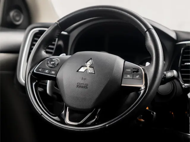 Mitsubishi Outlander Sport 2.0 2017 Benzine 18