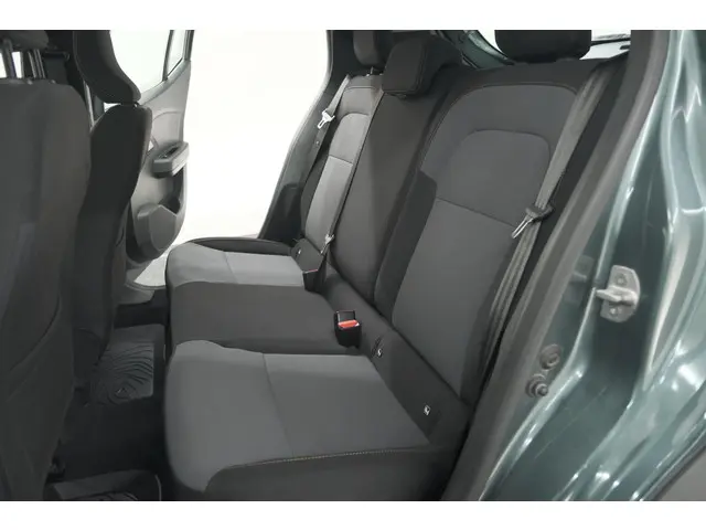 Dacia Sandero Stepway TCe 90 Extreme 2024 Benzine 31