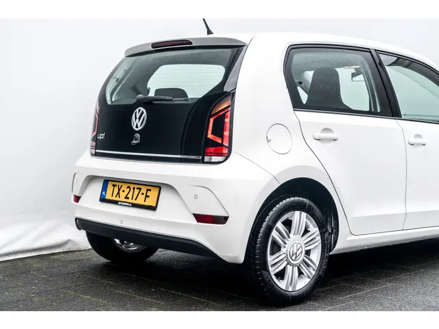 Volkswagen up! 1.0 BMT high up! | PDC | Cruise 2018 Benzine 25