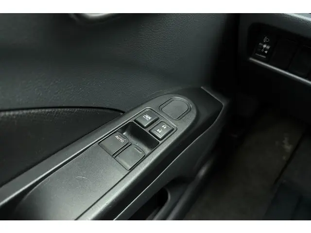 Suzuki Celerio 1.0 68pk Comfort 2016 Benzine 17