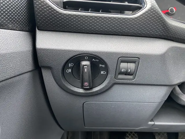 Volkswagen T-Cross 1.0 TSI Life 2020 Benzine 21