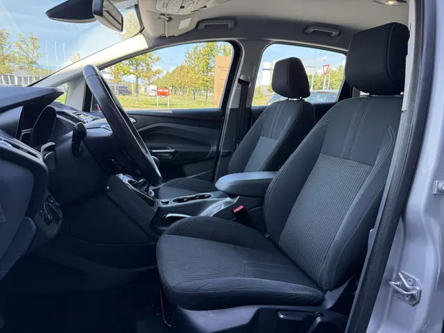 Ford C-MAX 1.0 Titanium 2014 Benzine 7