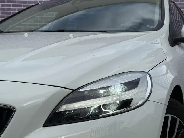 Volvo V40 T2 POLAR + AUTOMAAT 2019 Benzine 7