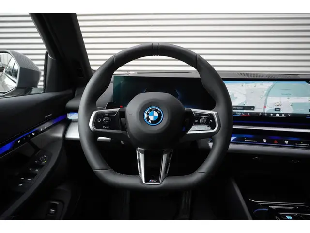 BMW i5 Touring eDrive40 2025 Elektrisch 7