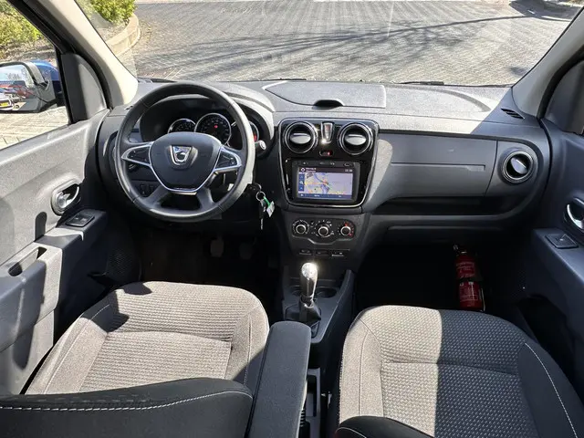 Dacia Lodgy 1.2 TCe Série Limitée 2018 Benzine 10