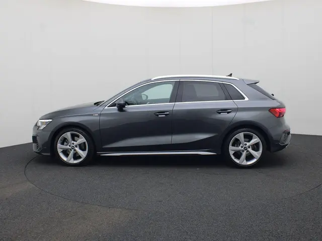 Audi A3 Sportback 35 TFSI/150PK Edition One 2021 Benzine 27