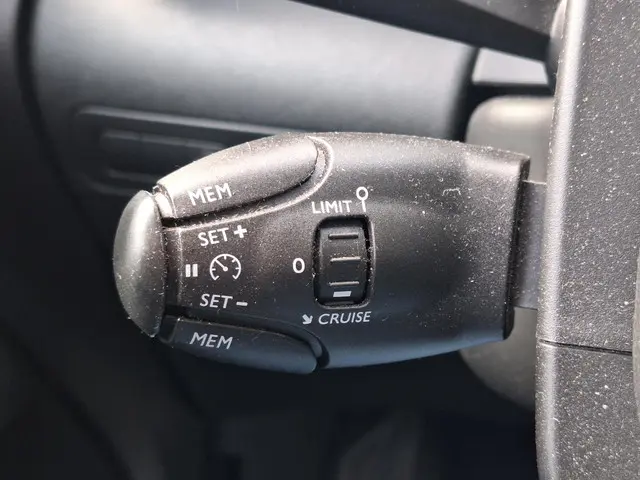 Citroën C3 Aircross 1.2 Automaat S&S Feel 2018 Benzine 26