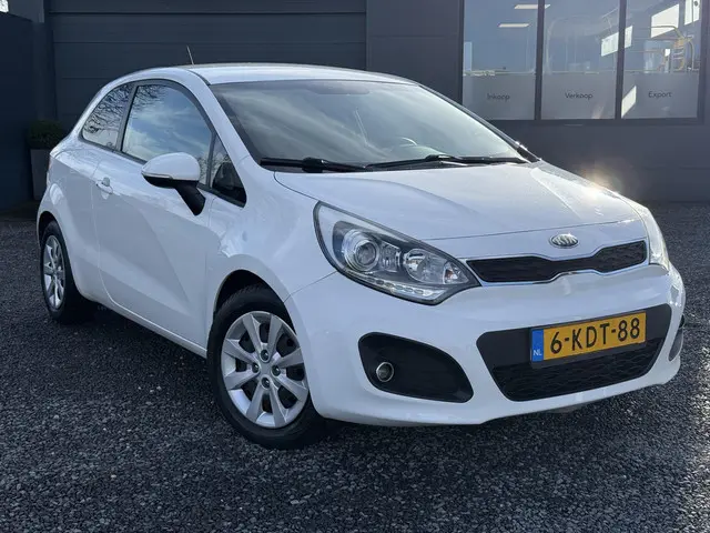 Kia Rio 1.2 CVVT Super Pack 2013 Benzine 2