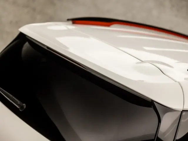 Citroën C5 Aircross 1.6 PureTech Sport 2019 Benzine 33