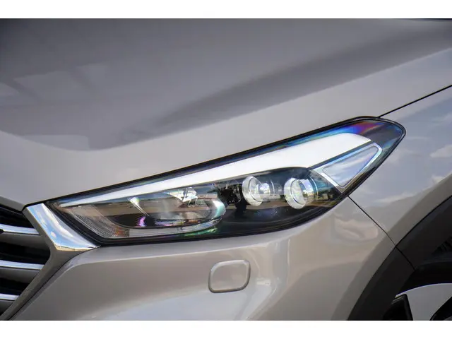 Hyundai Tucson 1.6 T-GDi Premium 4WD 2017 Benzine 17