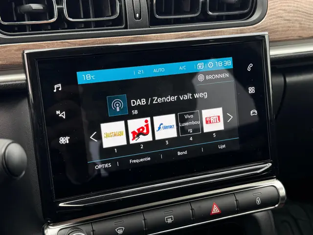 Citroën C3 1.2 PureTech C-Series 2021 Benzine 23