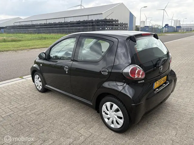 Toyota Aygo 1.0 VVT-i Access 2014 Benzine 5