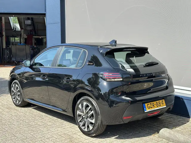 Peugeot 208 1.2 Style 2025 Benzine 6