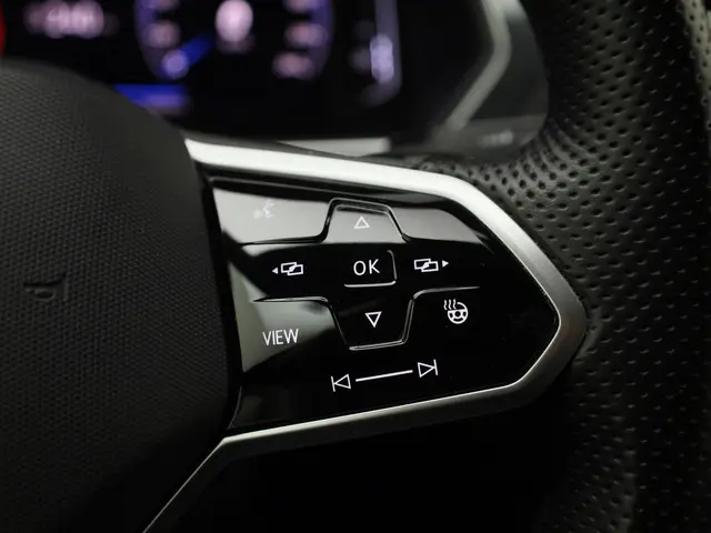 Volkswagen Tiguan 1.5TSI/150PK R-Line DSG 2021 Benzine 29