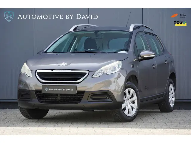 Peugeot 2008 1.2 VTi 82 pk ACTIVE 2014 Benzine 43