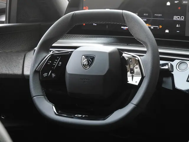 Peugeot 3008 1.2 Hybrid 136 GT 2025 Hybride Benzine 14