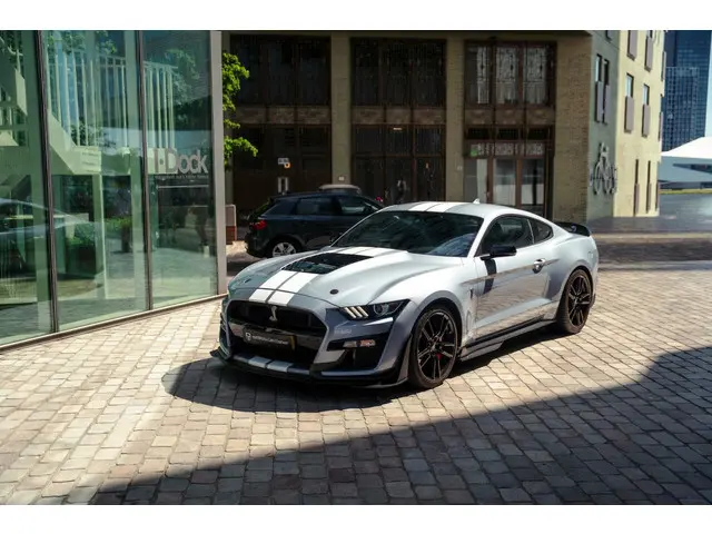 Ford Mustang Shelby GT500 heritage edition 2023 Benzine