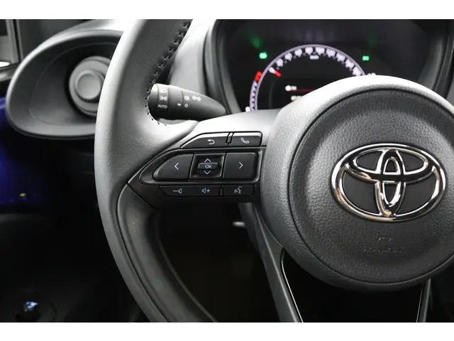 Toyota Aygo X 1.0 VVT-i MT Play 2024 Benzine 19