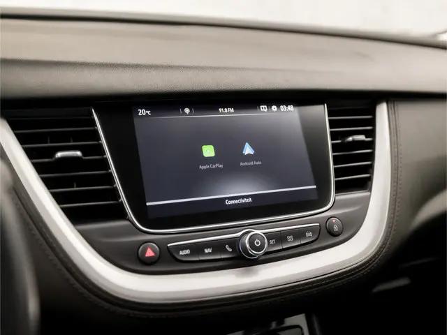 Opel Grandland X 1.2 Turbo Sport 2021 Benzine 24