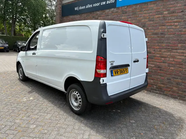 Mercedes-Benz Vito 111 CDI Functional 2015 Diesel 4