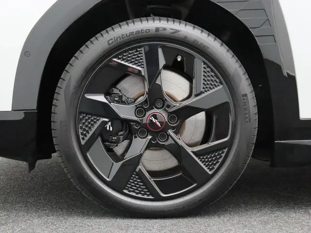 MINI Aceman SE 2025 Elektrisch 8