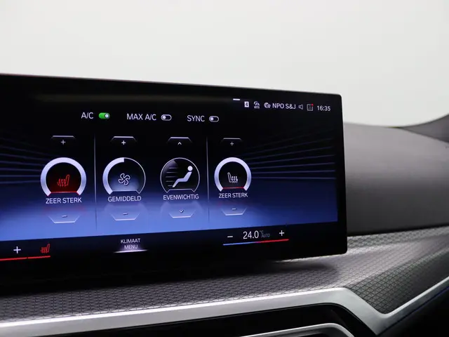 BMW 3 Serie Sedan 330e 2023 Hybride Benzine 22